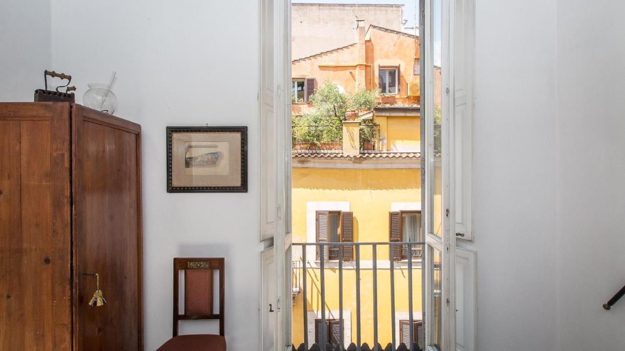 Monti Flat Rental In Rome Exterior photo