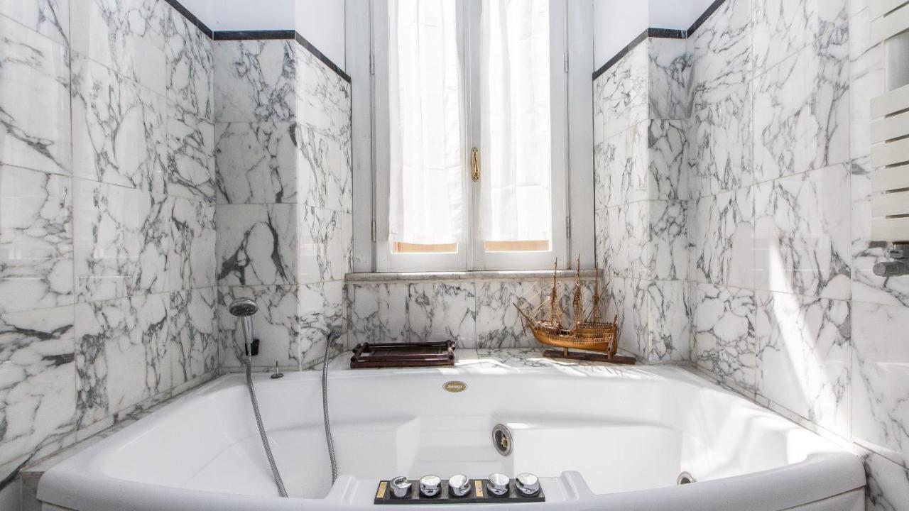 Monti Flat Rental In Rome Exterior photo