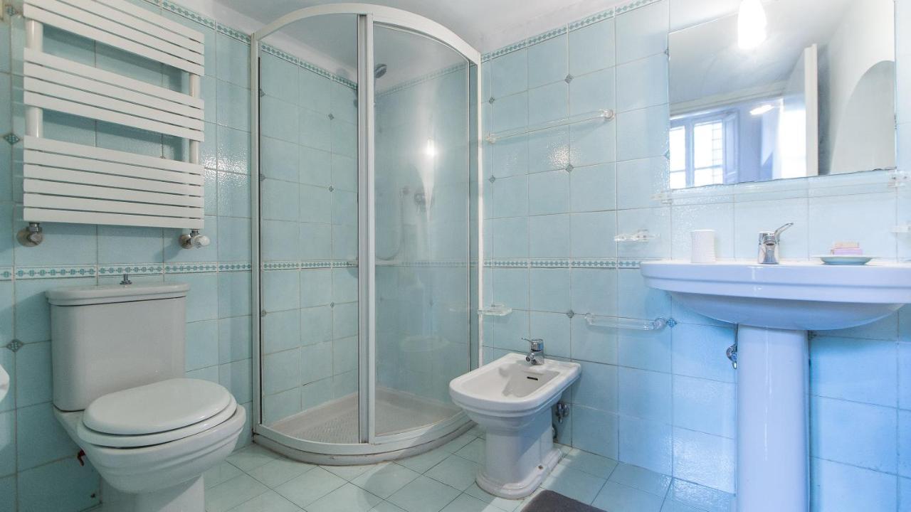 Monti Flat Rental In Rome Exterior photo