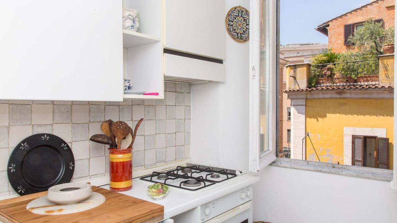 Monti Flat Rental In Rome Exterior photo